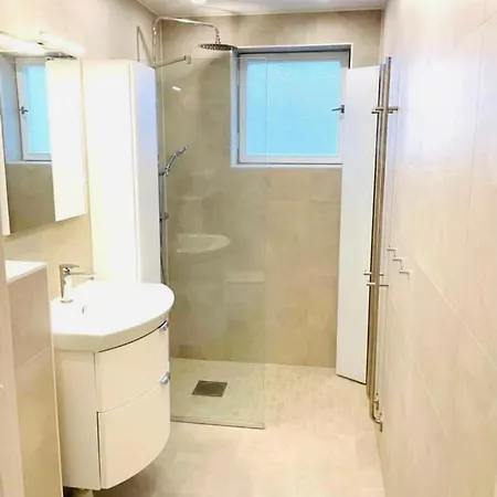Studio Apartment,own Entrance, Keyless Check In. * Stockholm