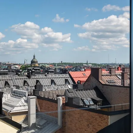 Vyn - Penthouse Suite Apartment