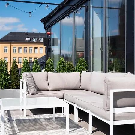 Vyn - Penthouse Suite Apartment