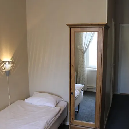 Hostel Colonial *