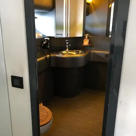 Luxurious Yacht Stockholm