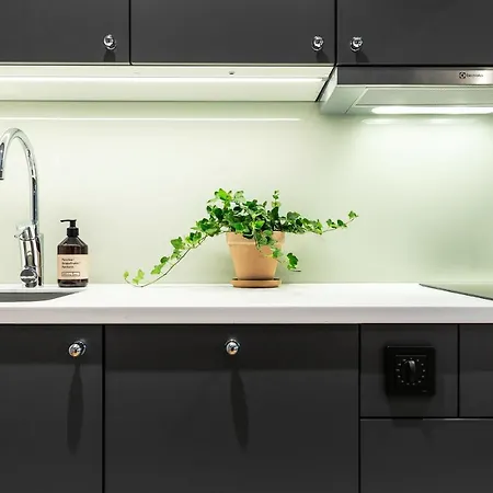 Biz Bromma Апарт-отель 5*