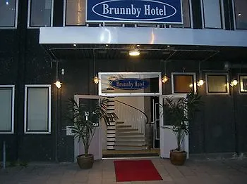 فندق Brunnby