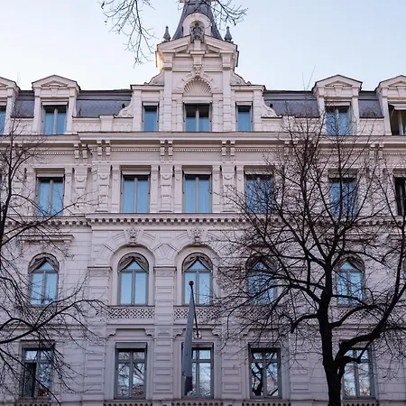 Hotel Elite Plaza