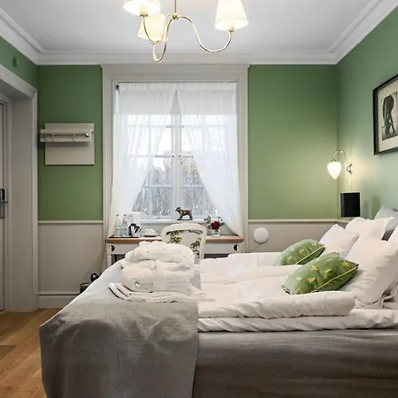 Haeringe Slott 4*