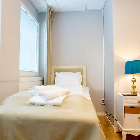 Point Hotel 3*