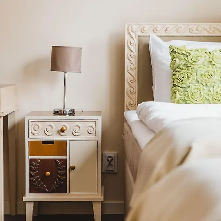 Point Hotel 3*