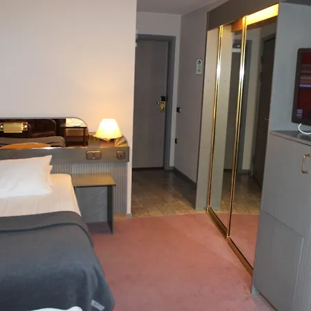 Memory Hotel