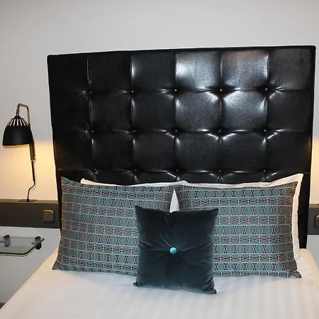 Hotel Memory 4*