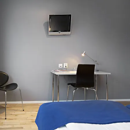 Hotell Connect 3*