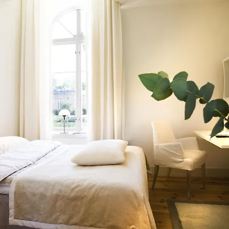 Ulfsunda Slott Hotel 4*