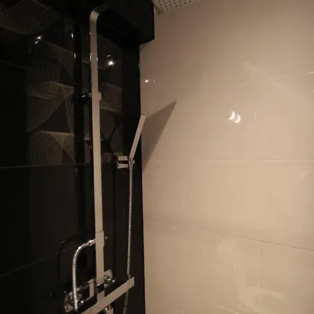 Stockholm Inn Hotel 3*