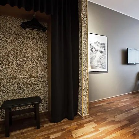Hotel Mornington 4*