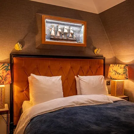 Hotel Victory