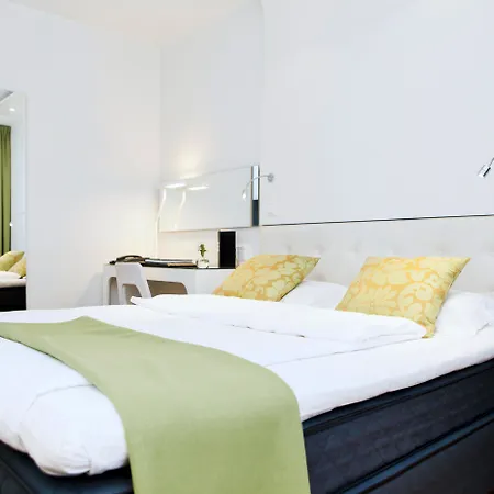 Elite Arcadia Hotel