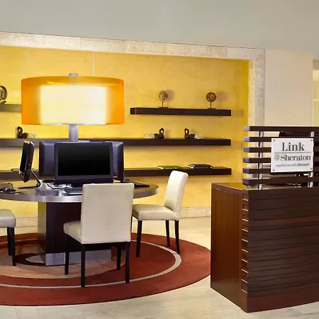 מלון Sheraton 5*