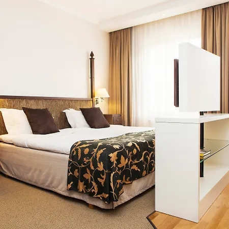 Hotel Elite Palace & 4*