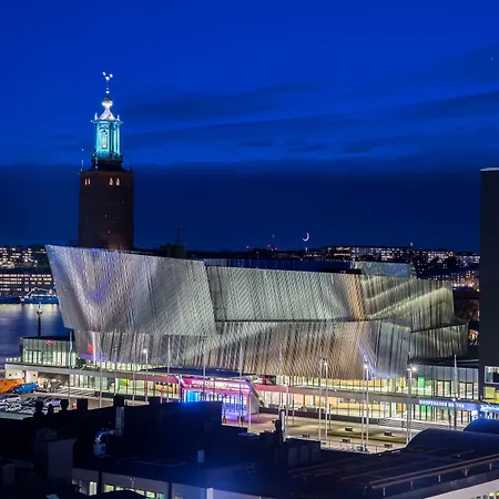 Radisson Blu Waterfront Hotel,