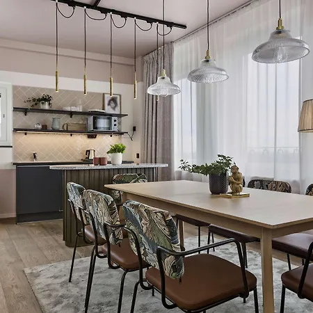 Gio; Bw Signature Collection 4* Solna