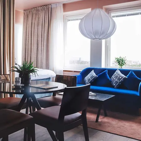 Gio; Bw Signature Collection 4* Solna