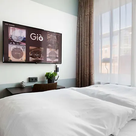 Gio; Bw Signature Collection Hotel