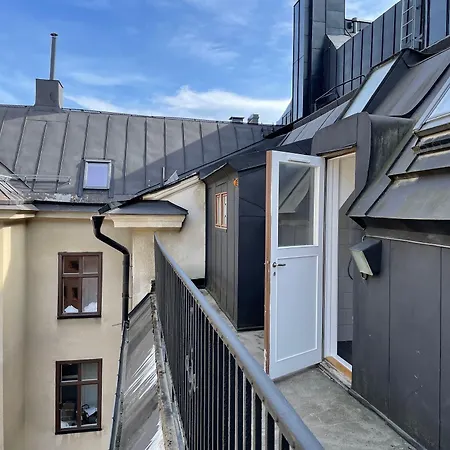 Unique Jungfrugatan 4*
