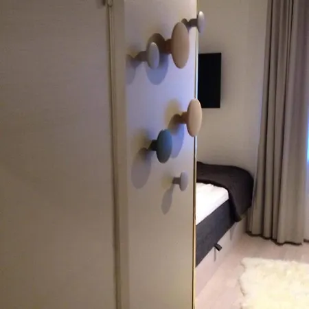 Avanti Hotel 3*
