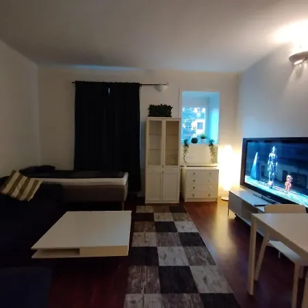 Furnished 58 M2 Restaurant In The Heart Of ! Apartment *