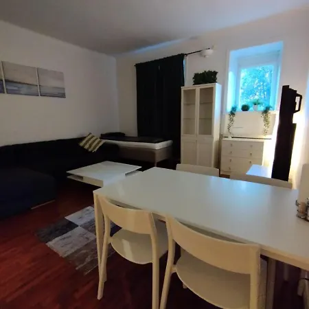 Furnished 58 M2 Restaurant In The Heart Of ! Apartment Stockholm