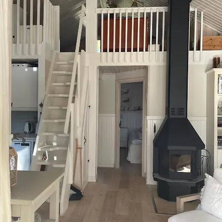 Holiday home Charmigt Hus Pa Vindoe Stockholm