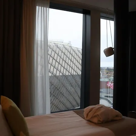 Hotel Quality Globe