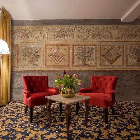 Gamla Stan, Bw Signature Collection Hotel 4*