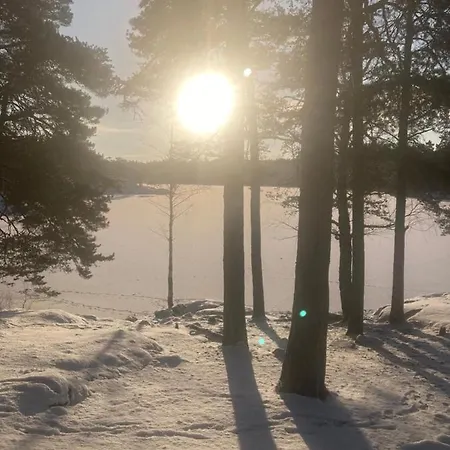 Stockholms Away From Bed & Breakfast Fisksatra