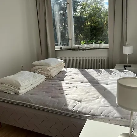 Hammarbyhojden Apartment *