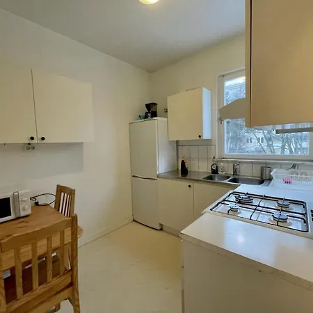 Apartment Trivsamma Lagenheter Med Fri Parkering Stockholm