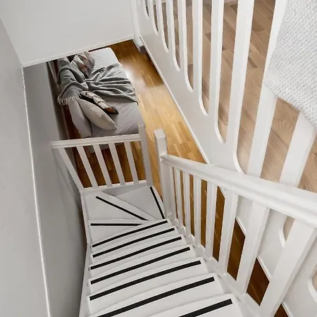 Sparkling Modern House In Kista - Close To *