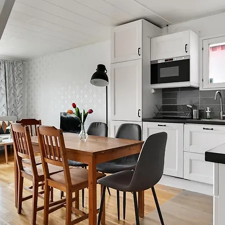Ferienhaus Sparkling Modern House In Kista - Close To Stockholm