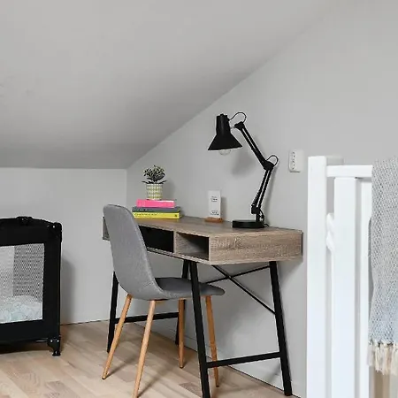 Ferienhaus Sparkling Modern House In Kista - Close To *