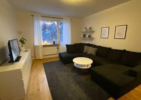 Apartment, Hammarbyhojden