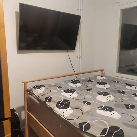 Cosy Room, Lidingo Island Apartment
