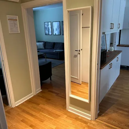 Apartment, Hammarbyhojden