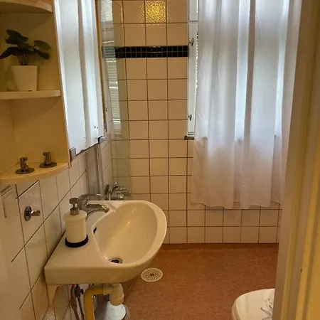 Apartment, Hammarbyhojden Διαμέρισμα *
