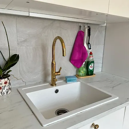 Apartment Travel *