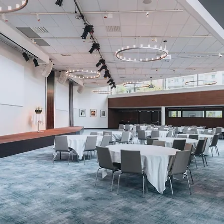 Hotel Courtyard By Marriott Kungsholmen 4*