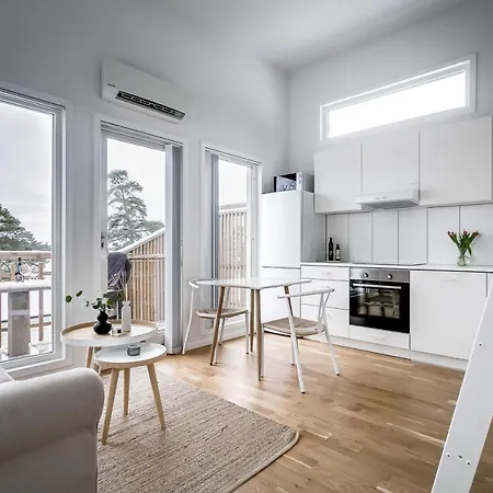 New Lakehouse - Amazing Sea View And Private Pier! Stokholm