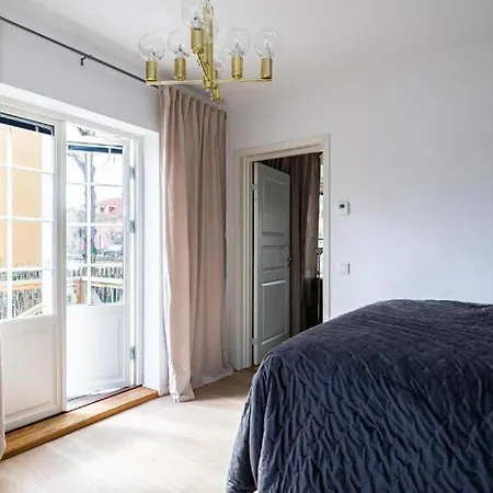 Beautiful And Modern Near Apartment Stockholm