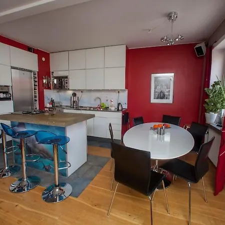 Etage Flat Stora Essingen *