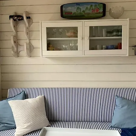 Sommarhus Pa Oe I Semesterbostad