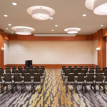 מלון Sheraton 5*