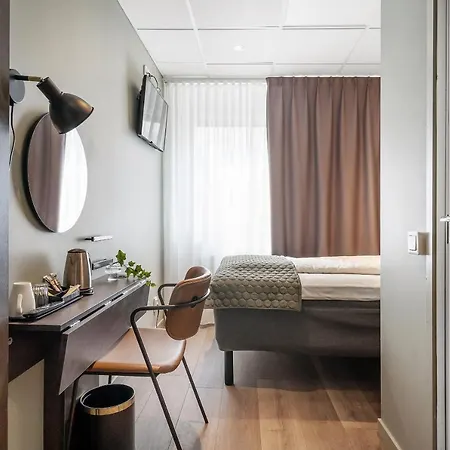 Point Hotel